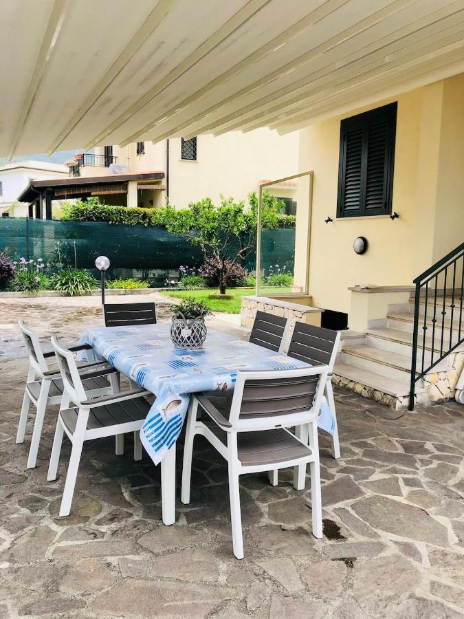 Domus Thalia Villa สแปร์ลองกา ภายนอก รูปภาพ